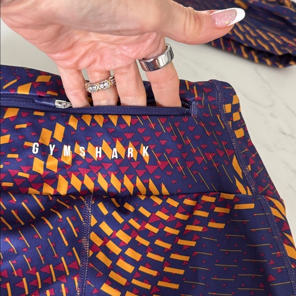 GYMSHARK 2pc SET 💜💛 - Picture 10 of 12